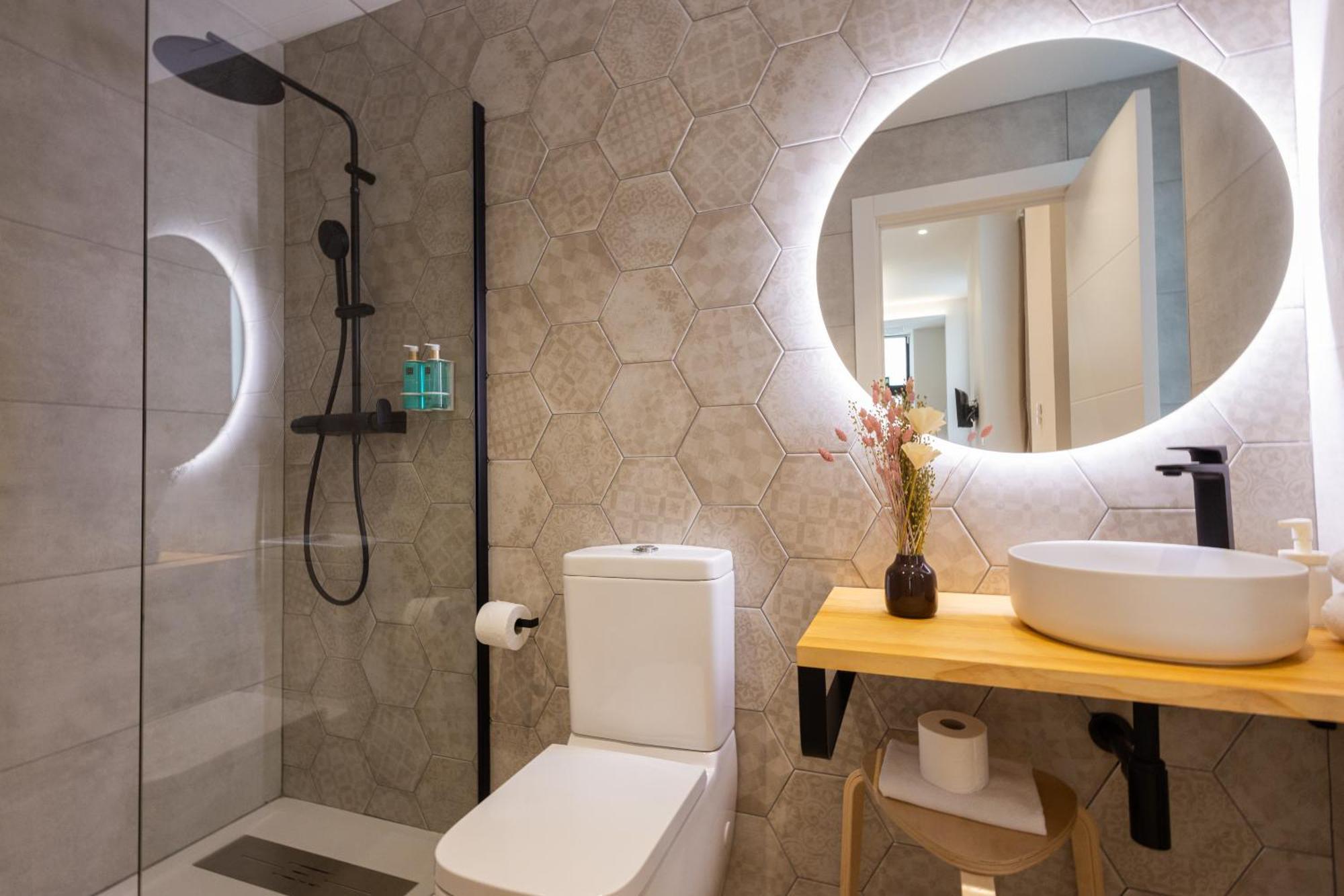 Florit Flats - The Trafalgar Iv Apartament *